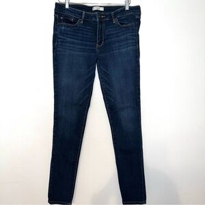 Abercrombie & Fitch Dark Wash Skinny Jeans Womens Size 10 Normcore Office Femine